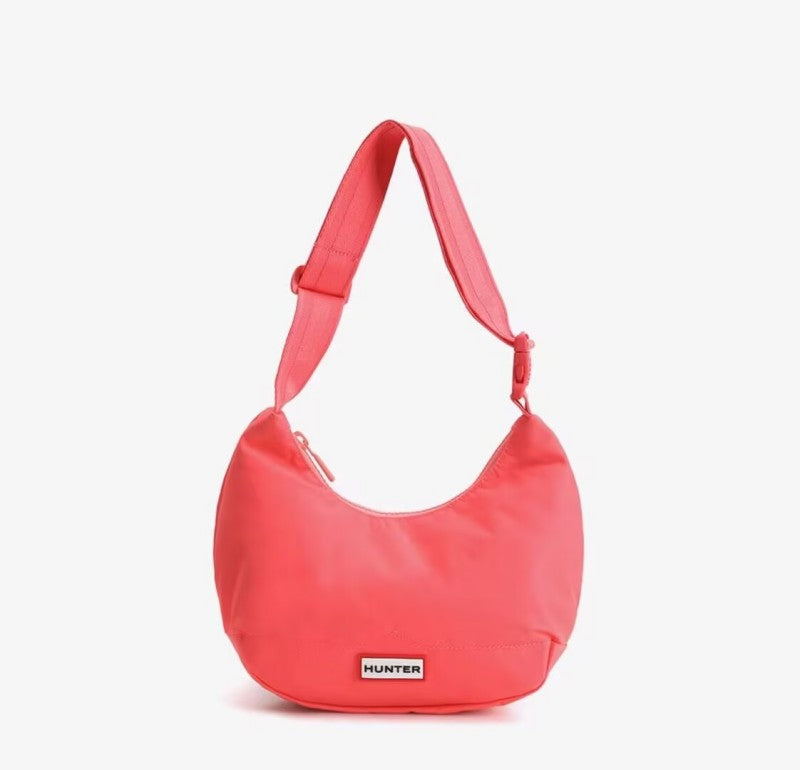 小號【WE ARE】韓國HUNTER 小號HOBO包 HCU3600BSZ