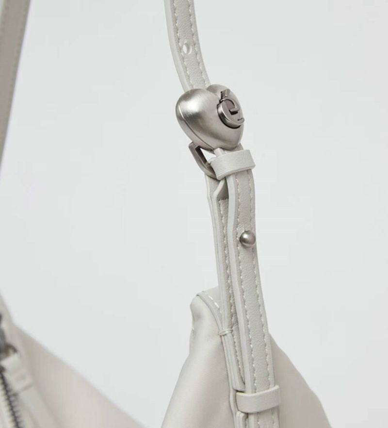 【WE ARE】韓國Archivepke Luv luna bag OVBAX25103/OVBAX25011