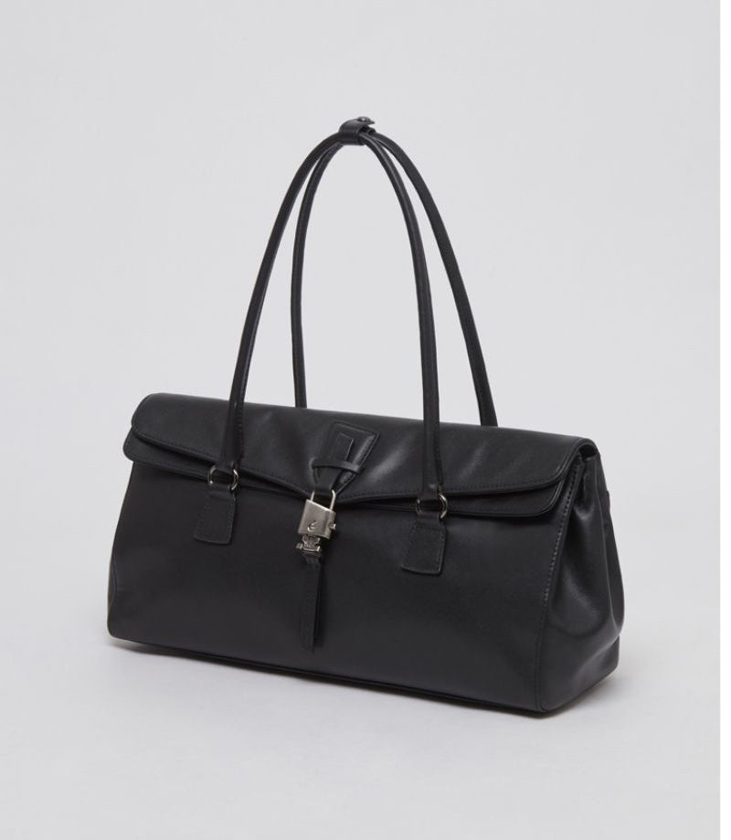 【WE ARE】Korea Archivepke Luv lock duffle armpit bag OVBAX24521