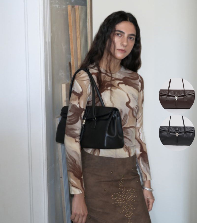 【WE ARE】Korea Archivepke Luv lock duffle armpit bag OVBAX24521