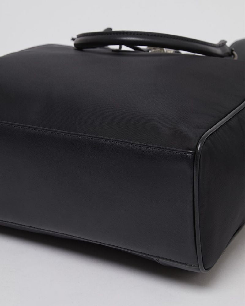 【WE ARE】Korea Archivepke Luv lock lock briefcase OVBBX24501