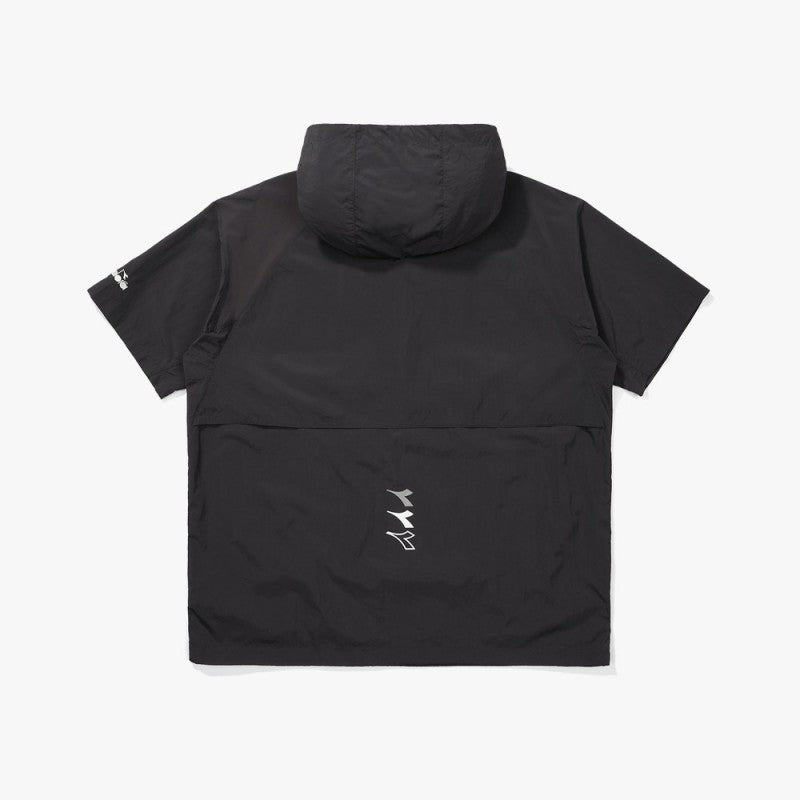 【WE ARE】Korea Diadora hooded short-sleeved top D5223LWT51