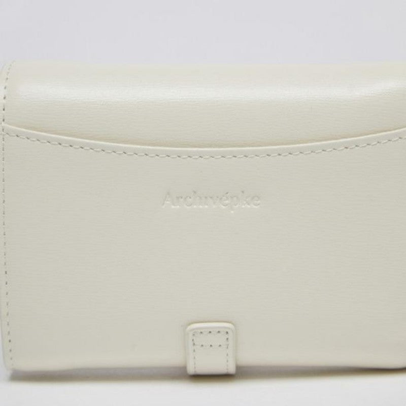 【WE ARE】Korea Archivepke Egg doughnut wallet short clip OVADX25009
