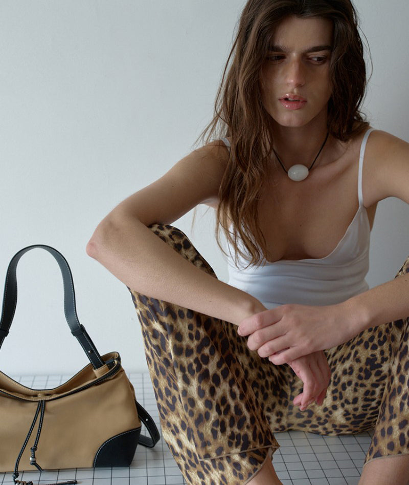 【WE ARE】韓國Archivepke Merge bag OVBAX25107