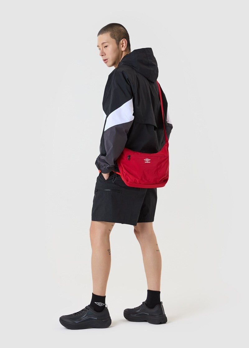 【WE ARE】韓國Umbro 迷你HOBO包 UQ123CBG14