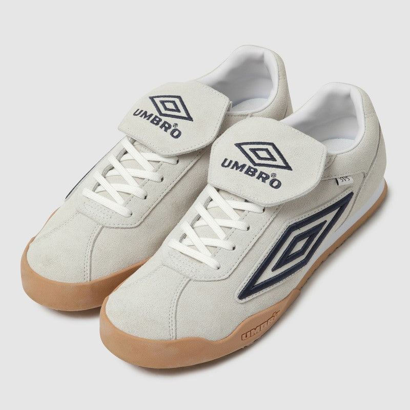 【WE ARE】韓國Umbro HOLLIGAN 5V5運動鞋 UQ123CCU16