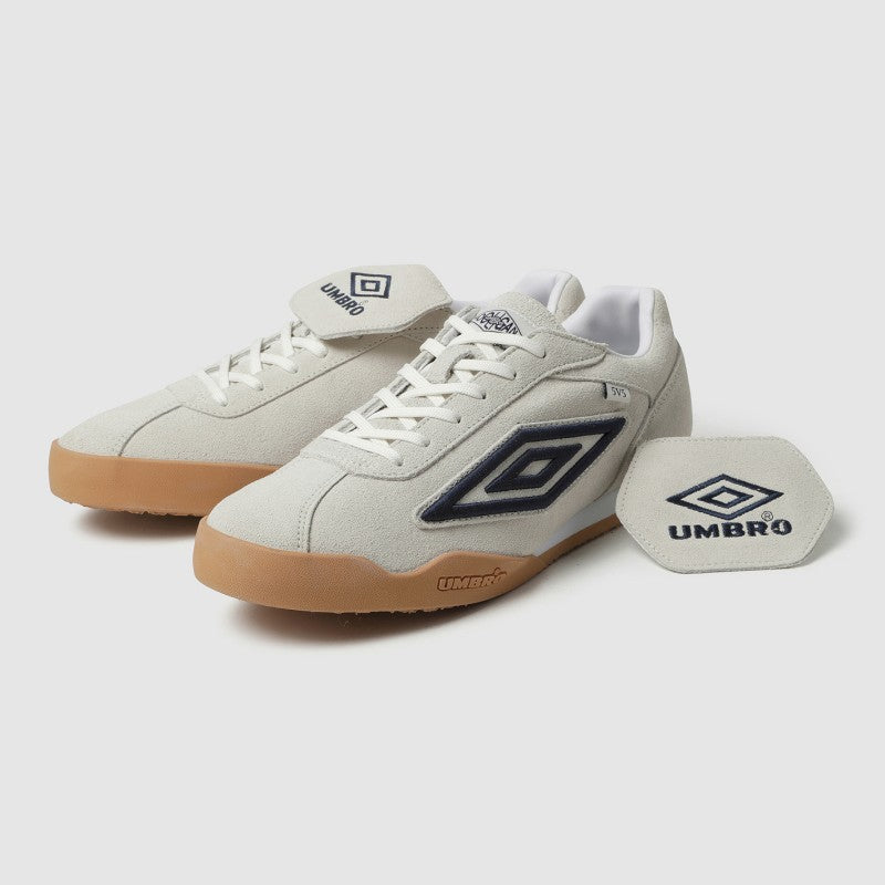 【WE ARE】韓國Umbro HOLLIGAN 5V5運動鞋 UQ123CCU16