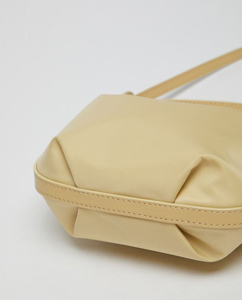 【WE ARE】韓國Archivepke Mini Luv Moon Bag(尼龍) OVBRX25101