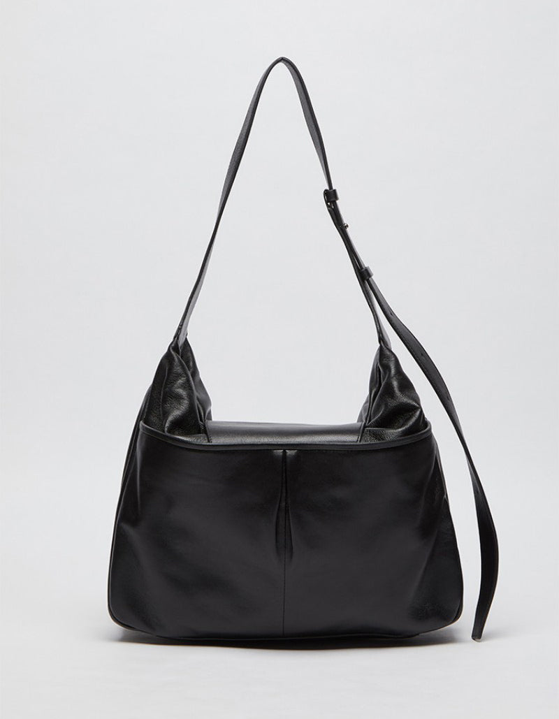 【WE ARE】韓國Archivepke Lock cargo bag OVBAX25224