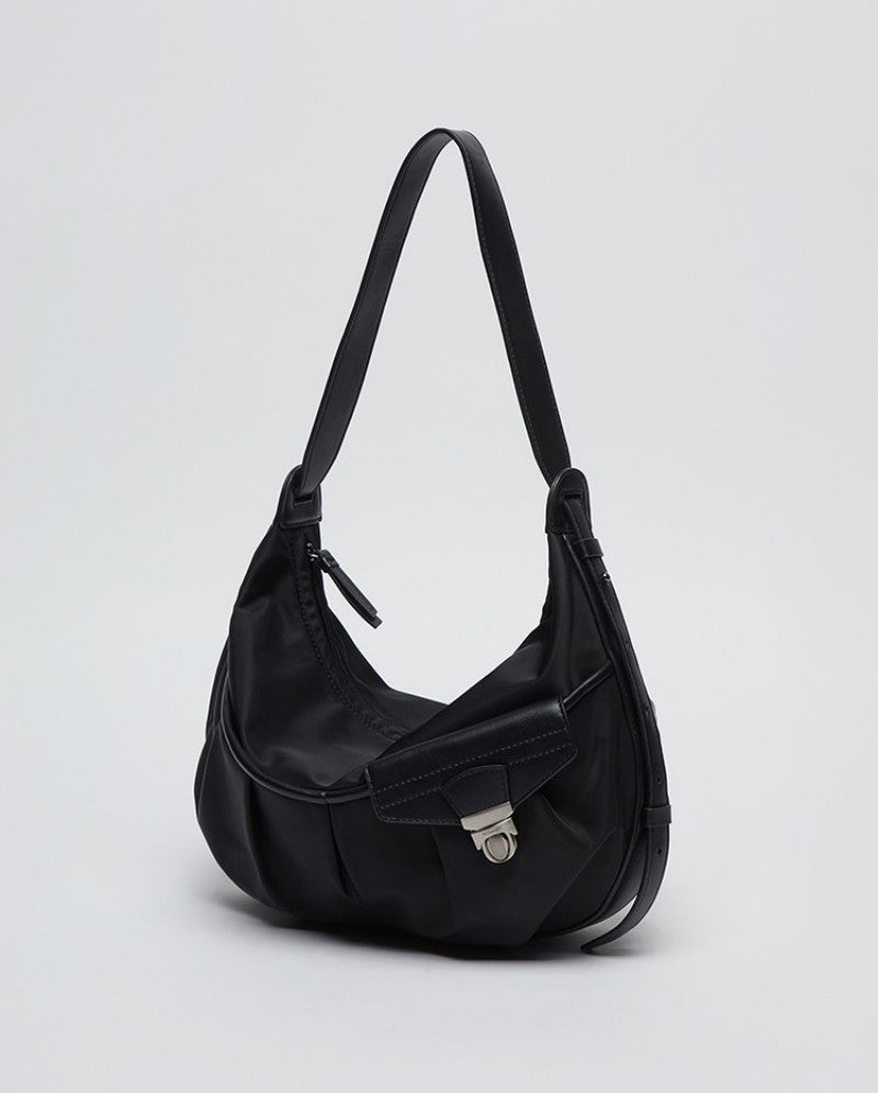 【WE ARE】韓國Archivepke Lock pocket bag OVBAX25309