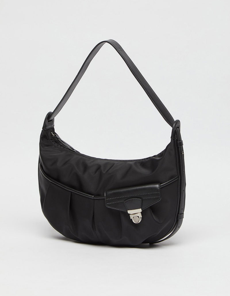 【WE ARE】韓國Archivepke Lock pocket bag OVBAX25309