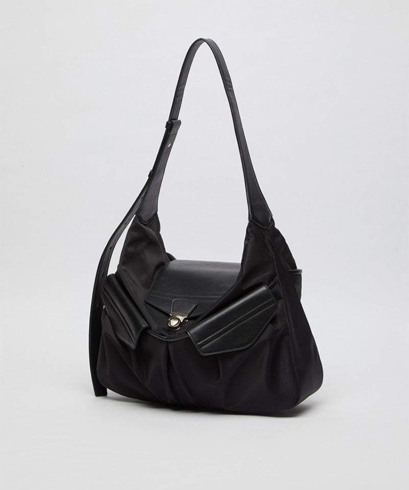 【WE ARE】韓國Archivepke Lock cargo bag OVBAX25310