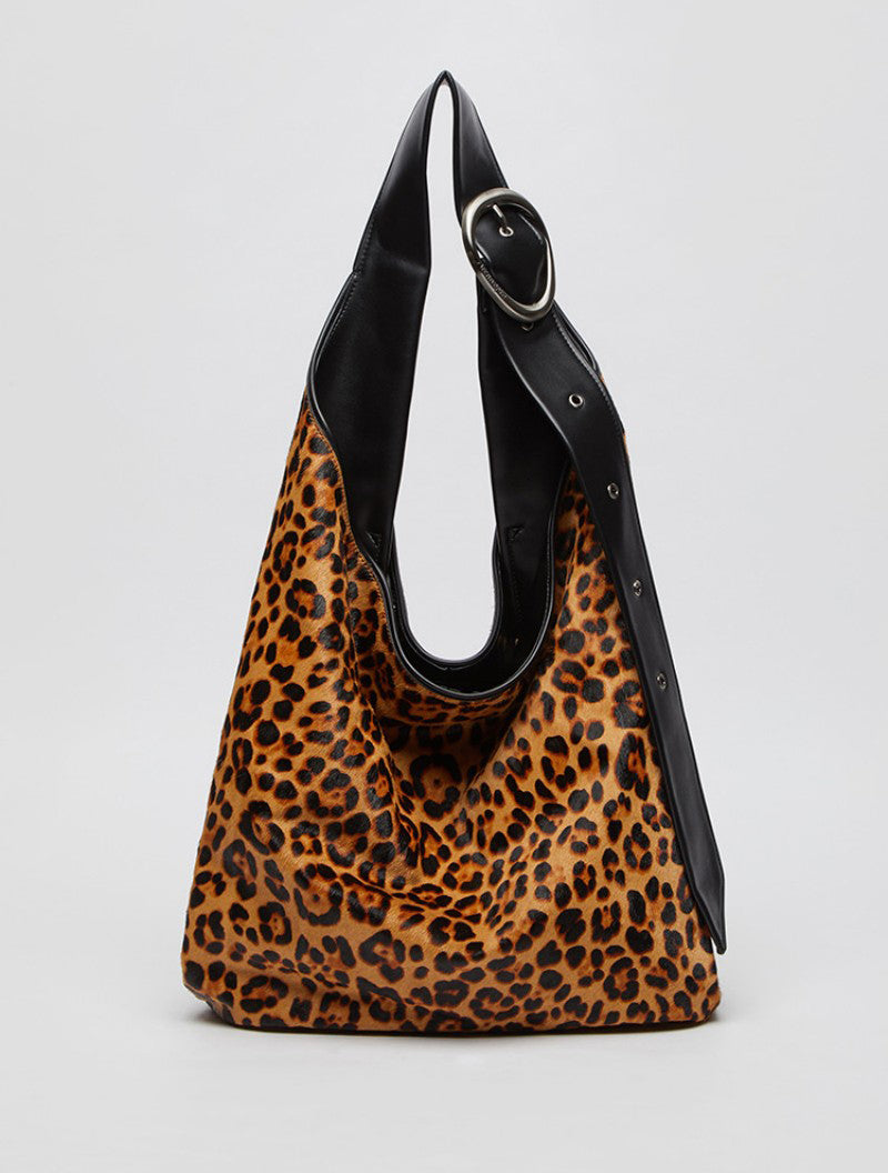 【WE ARE】韓國Archivepke Buckle hobo bag OVBAX25220