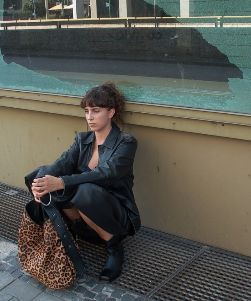 【WE ARE】韓國Archivepke Buckle hobo bag OVBAX25220