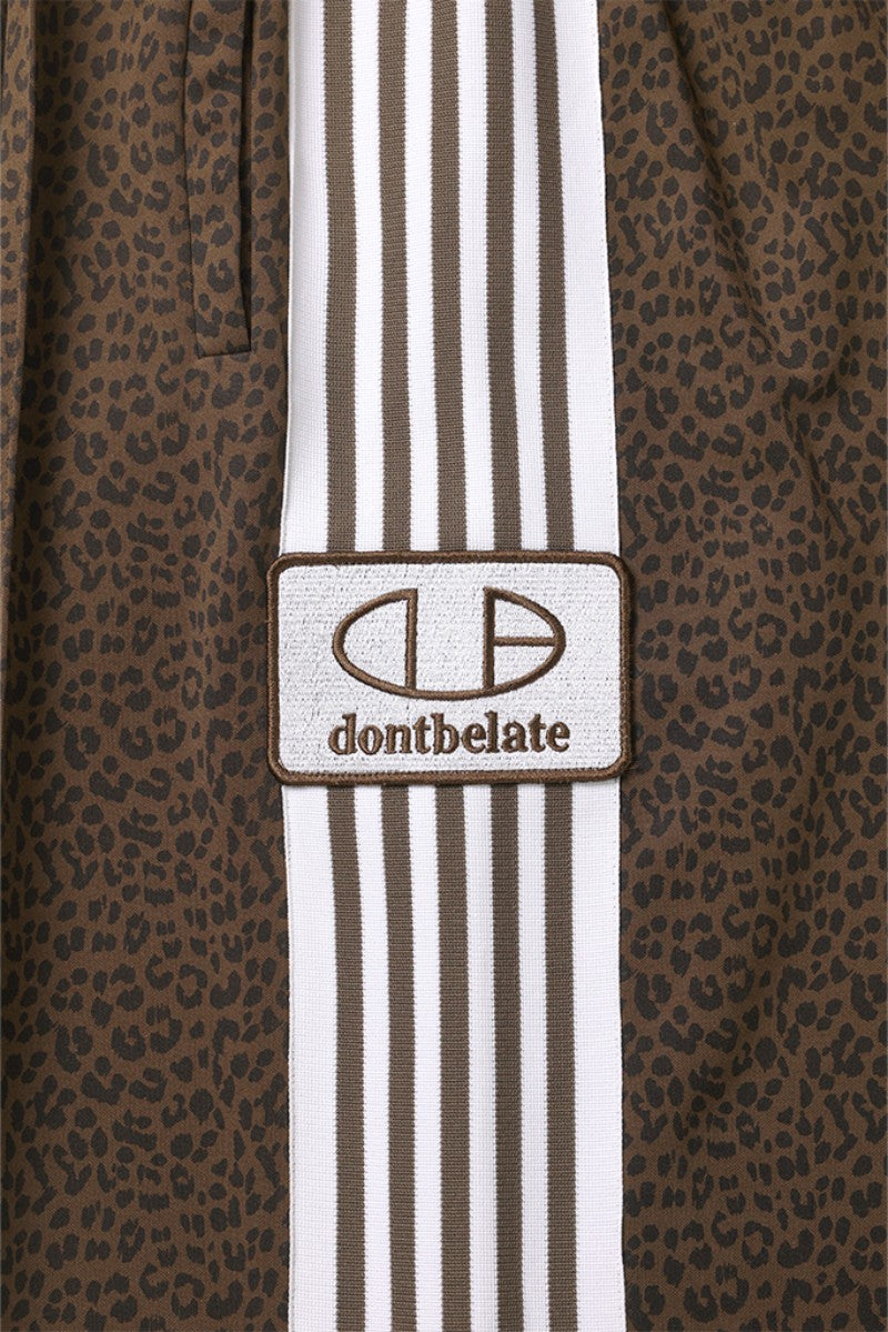 【WE ARE】韓國DONTBELATE 側logo豹紋直筒運動褲