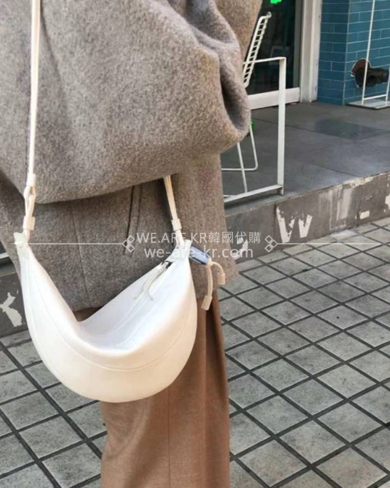 5/1 Price Increase【WE ARE】Korea Archivepke Fling bag OVBAX24002/OVBAX25001/OVBAX25002