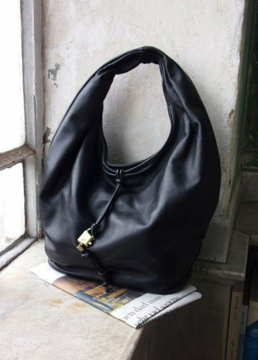 【WE ARE】Korea Archivepke Luv Lock hobo OVBAX24524