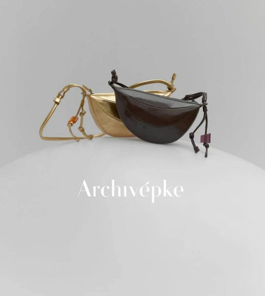 新品!【WE ARE】韓國Archivepke代購月牙單肩斜挎包OVBAX24502