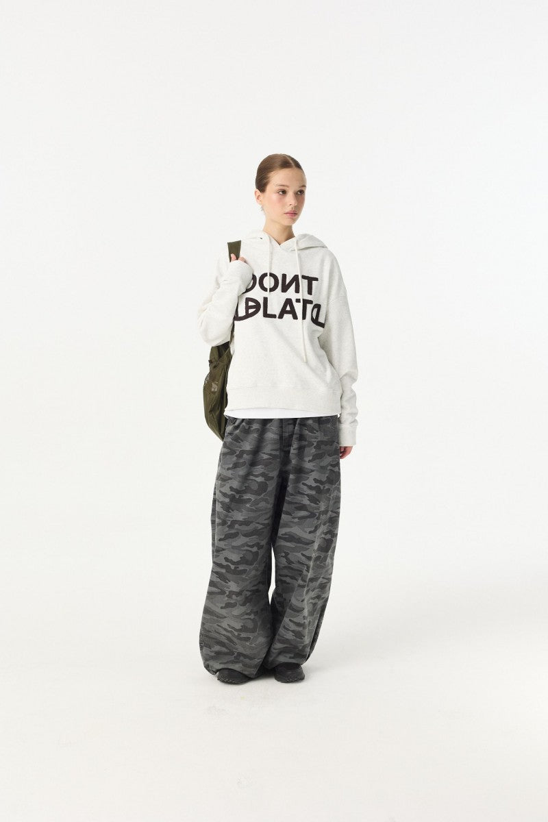 【WE ARE】韓國DONTBELATE 絨毛刺繡logo帽T