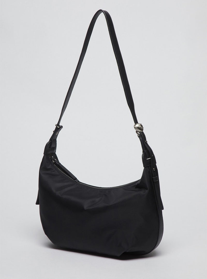 【WE ARE】韓國Archivepke Large Luv Moon bag OVBAX25114