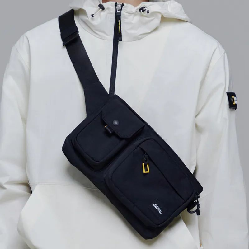 【WE ARE】Korea NG National Geographic Crossbody Bag N245ACR340