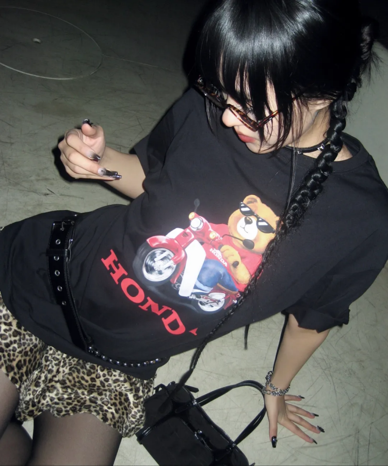 【WE ARE】韓國HONDA 機車小熊袖T恤 HFM1SS333S