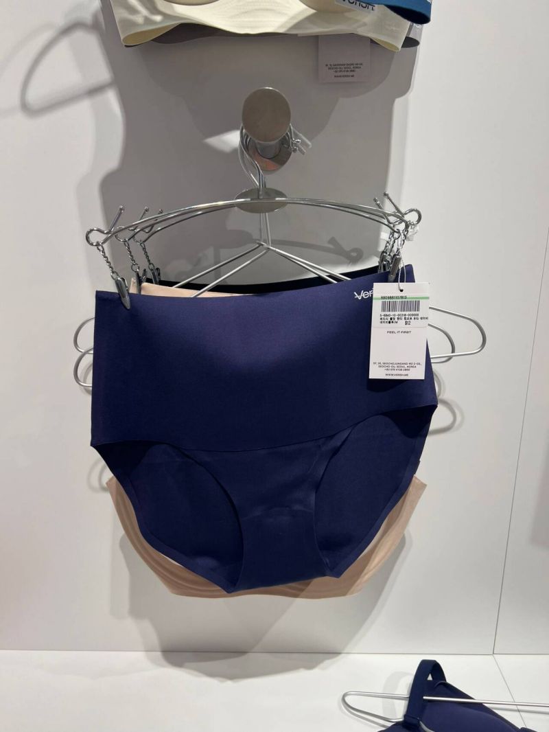 【WE ARE】Korea verish cool fit comfort big high waist seamless underwear