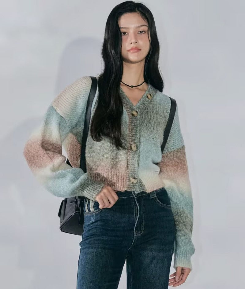 【WE ARE】Korea Zeroplanet Golden Winter Mixed Color Two-Wear Sweater Z24FOT10FO