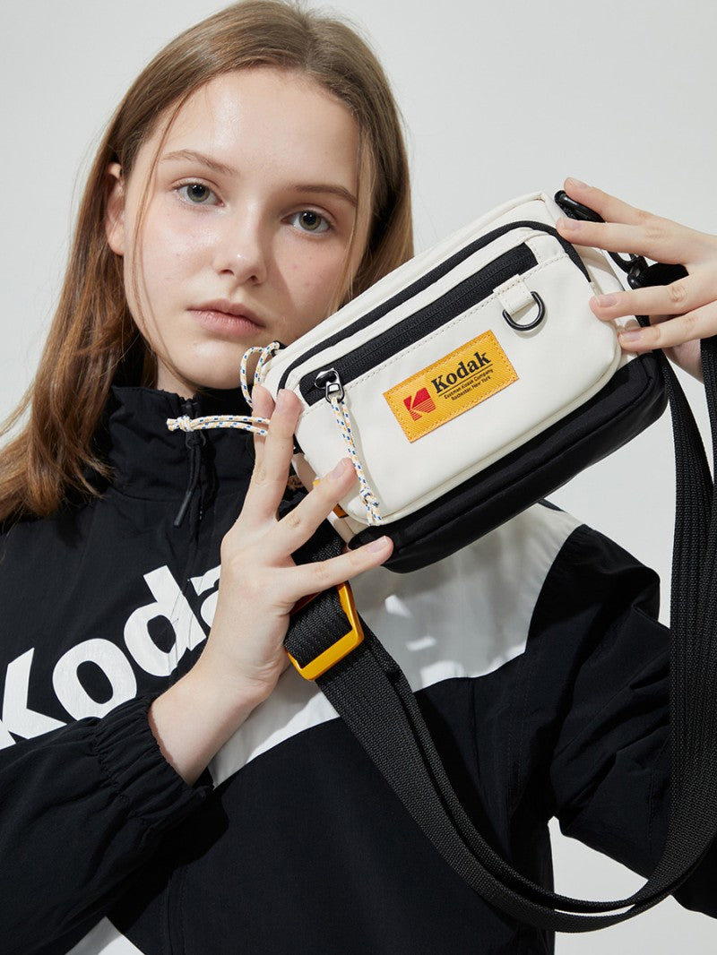 【WE ARE】Korea โกดัก Essential Mini Cross Bag K5143LBG65/K4343LBG65