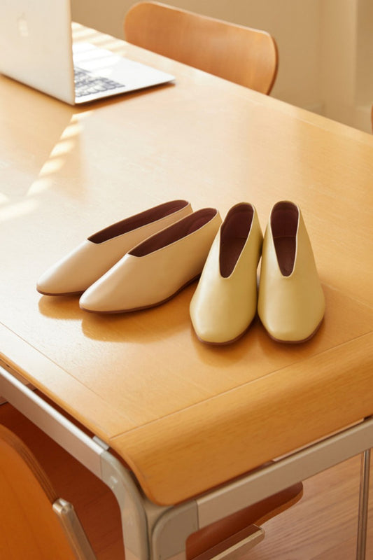 【WE ARE】Korea Archivepke leather bag shoes OK1DX24001