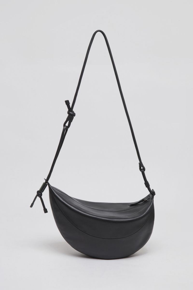 超大號!【WE ARE】韓國Archivepke Large fling bag OVBAX24503