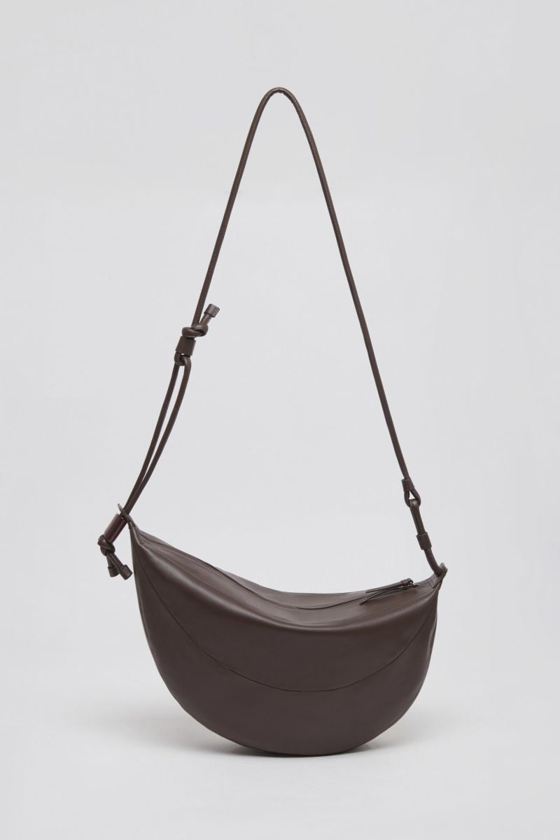 超大號!【WE ARE】韓國Archivepke Large fling bag OVBAX24503