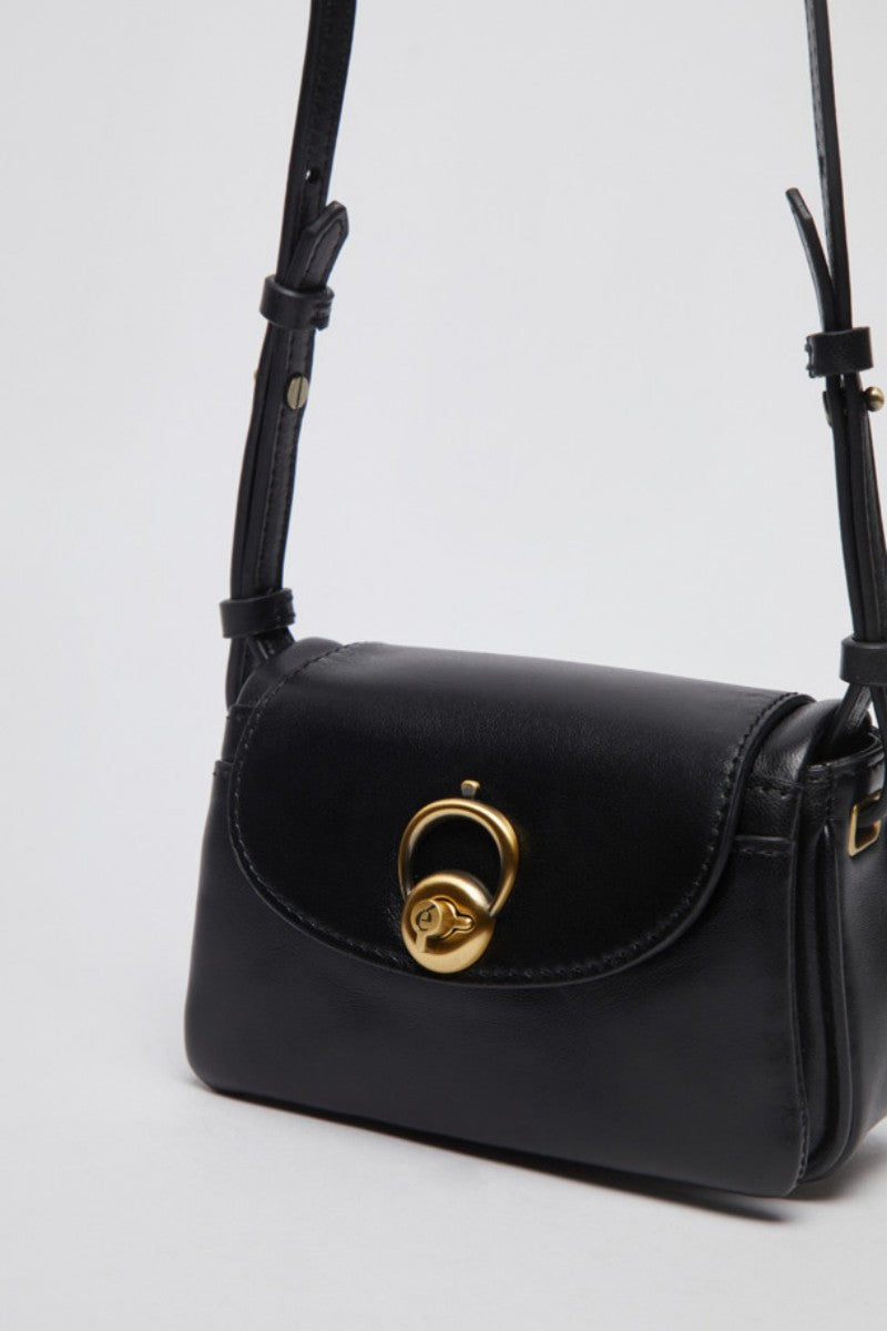 【WE ARE】韓國Archivepke Luv hole mini bag OVBRX25203