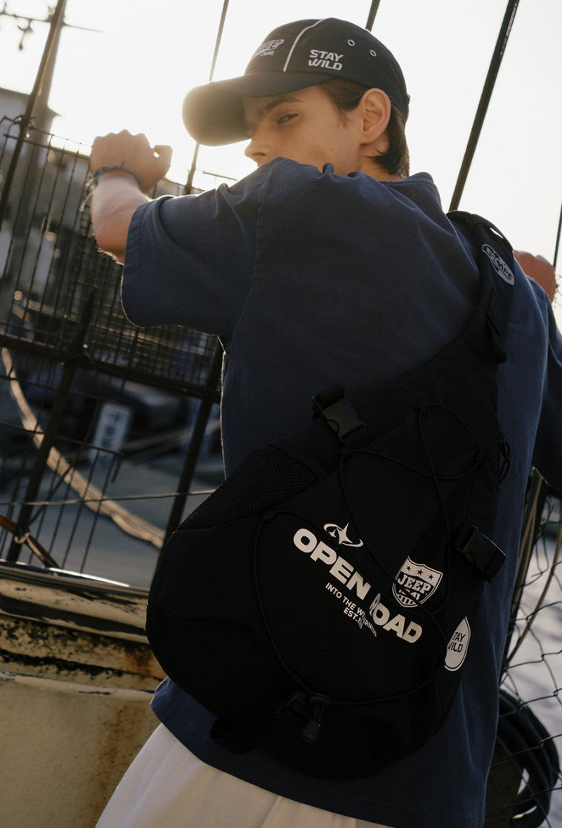 【WE ARE】韓國JEEP休閒單肩斜挎包JQ5GAU001