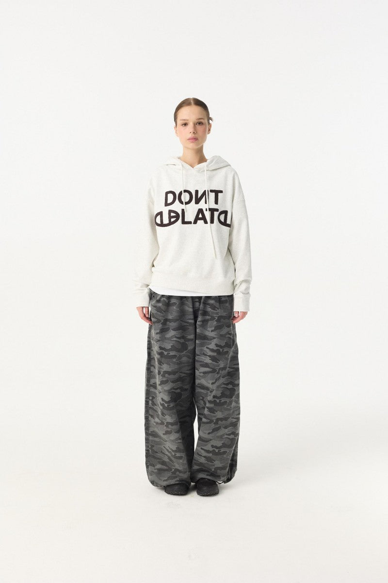 【WE ARE】韓國DONTBELATE 絨毛刺繡logo帽Ｔ