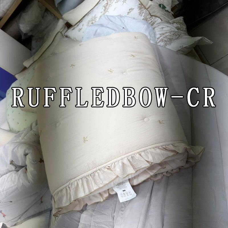 9/4收單 【WE ARE】韓國製刺繡小蝴蝶結荷葉邊四季被RuffledBow
