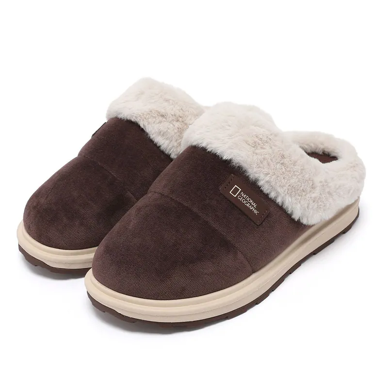 【WE ARE】韓國國家地理（大半碼帶）布標logo 珊瑚絨拖鞋 N254UWT052