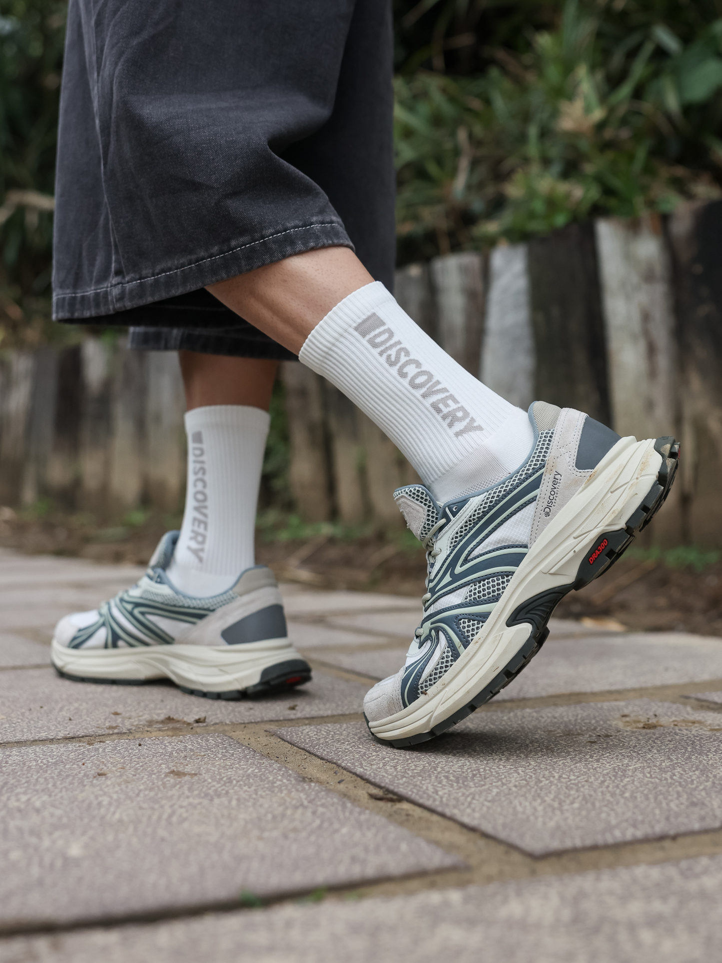 *Dis特價款* 大半碼帶(買大不買小)【WE ARE】韓國Discovery 男女同款 BREEZE 運動鞋 DXSH5545N
