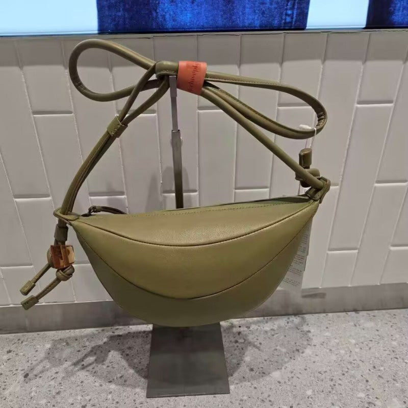 5/1 Price Increase【WE ARE】Korea Archivepke Fling bag OVBAX24002/OVBAX25001/OVBAX25002