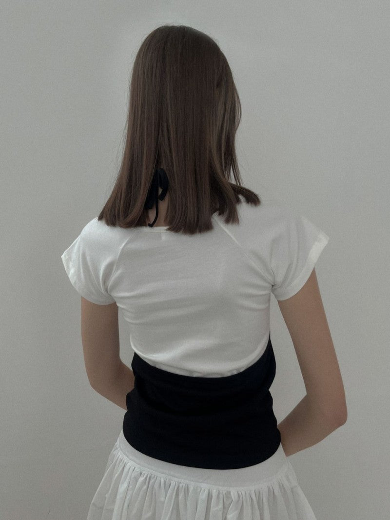【WE ARE】韓國STUDIO SALT短袖T恤+掛脖衫TANIA+JESSIEHALTERTOP