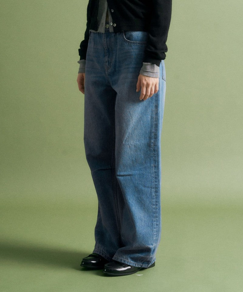 Women's [WE ARE] Korean Satur casual jeans SA243WDP02