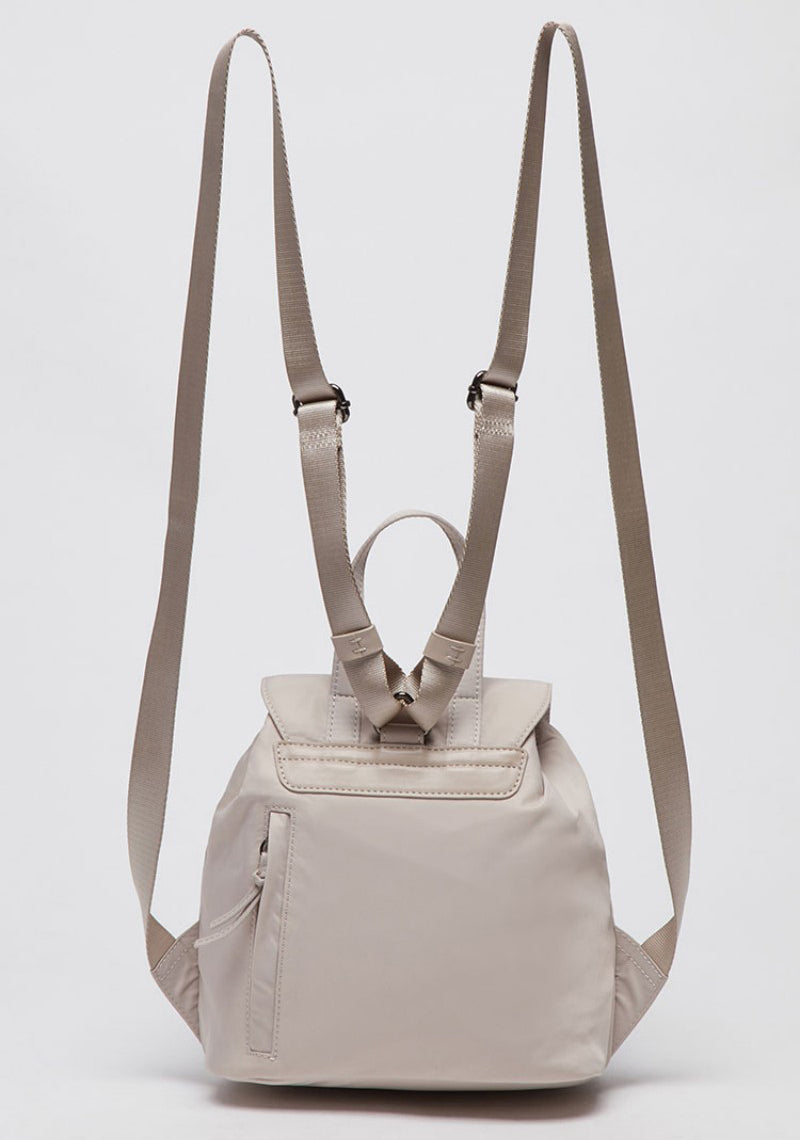 【WE ARE】Korea Archivepke23 years fashion school bag hand-held backpack OVBBX25101/OVBAX23018