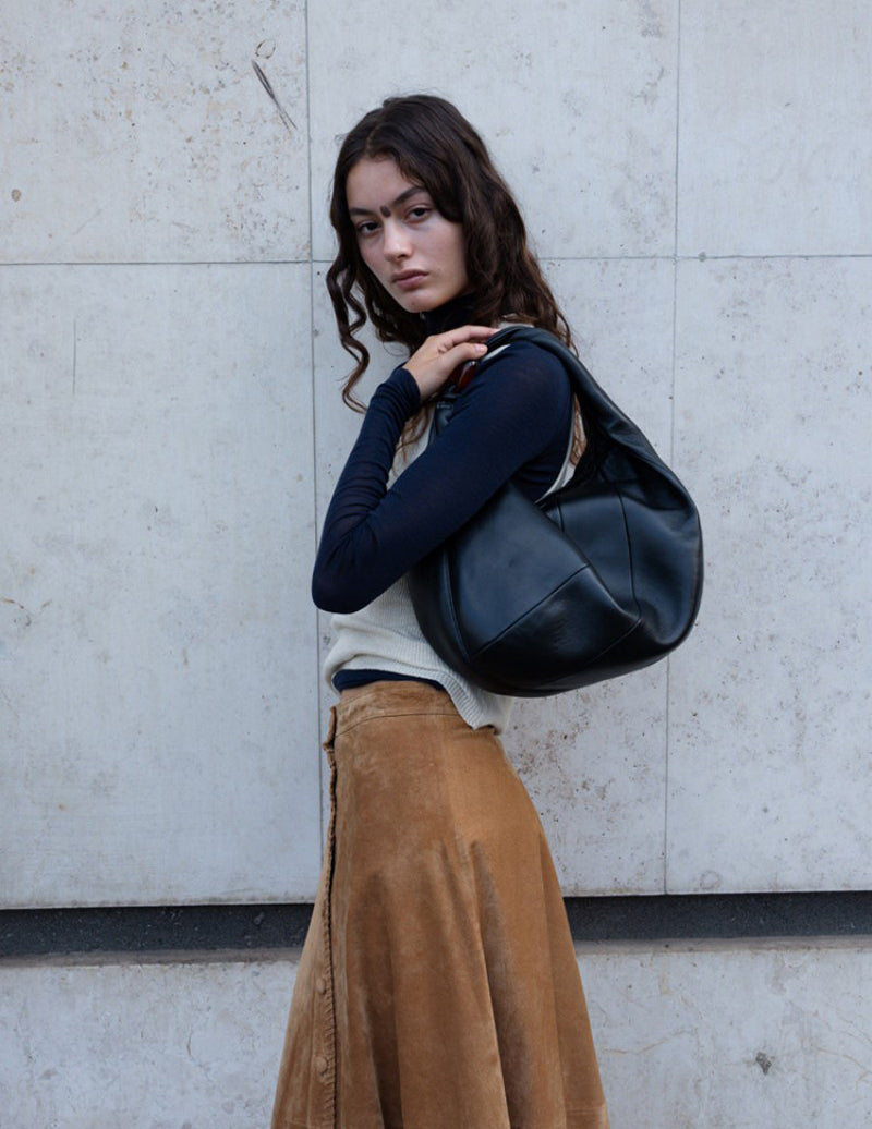 【WE ARE】韓國Archivepke Fling twist bag OVBAX25211