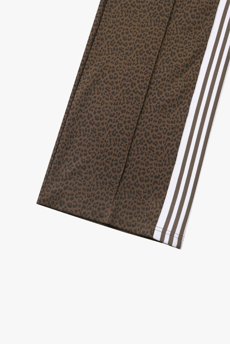 【WE ARE】韓國DONTBELATE 側logo豹紋直筒運動褲