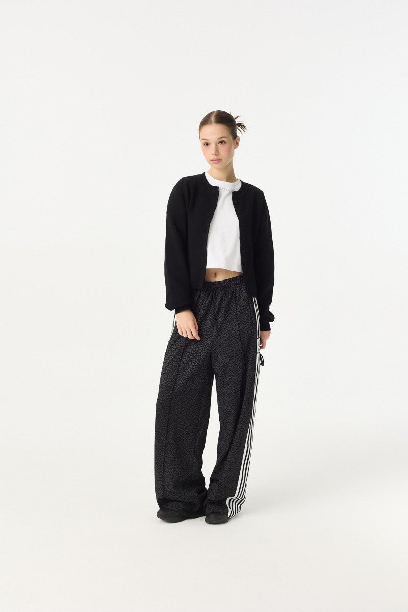 【WE ARE】韓國DONTBELATE 側logo豹紋直筒運動褲