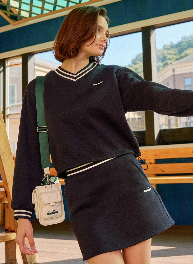 【WE ARE】韓國Diadora休閒V領毛衣D5422LFS71