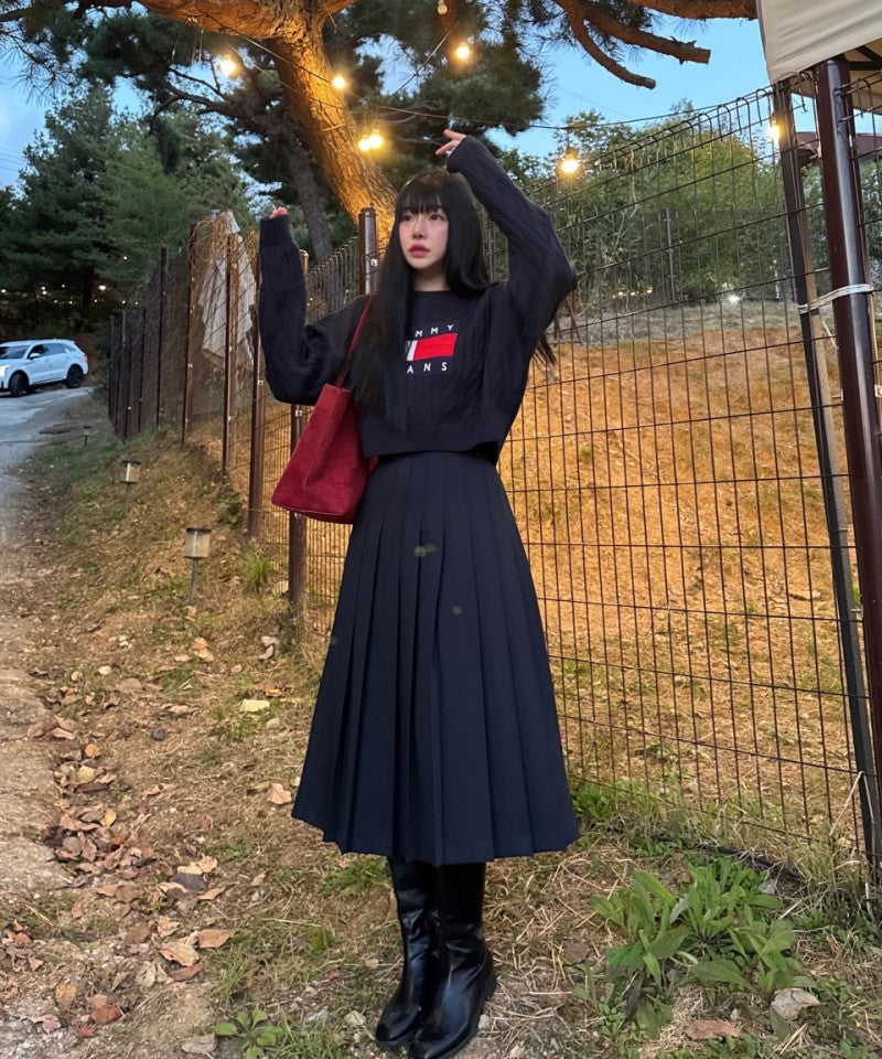 女款【WE ARE】韓國TOMMY JEANS 微短版麻花針織衫  32F6KTO30TWT1