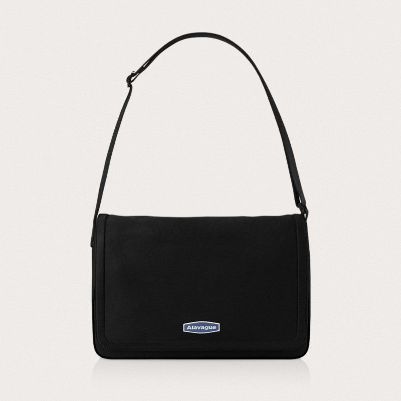 【WE ARE】韓國ALAVAGUE休閒單肩斜挎包만타백 L