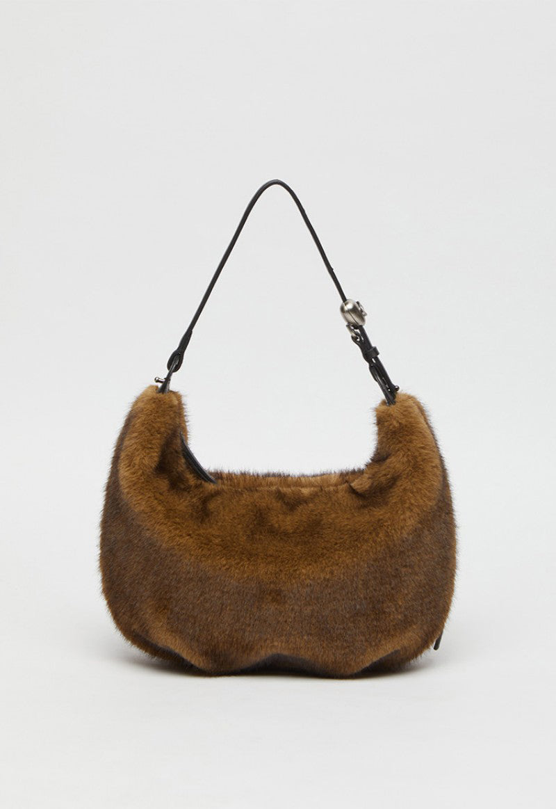 【WE ARE】韓國Archivepke Luv moon bag 毛絨單肩腋下包OVBAX25311