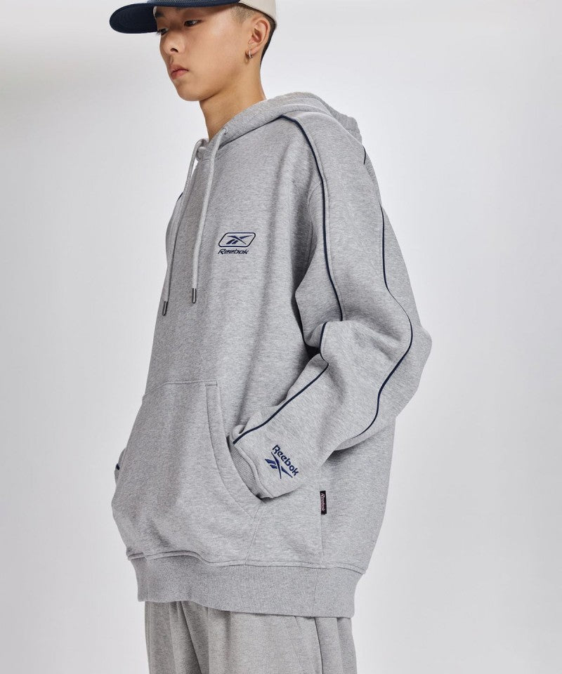 （版型偏小）男款【WE ARE】韓國Reebok 刺繡拼色線條刷毛帽T  RETS5FH43